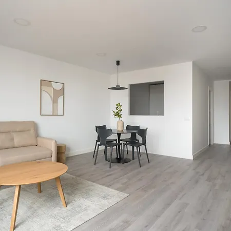 Avant Holidays By Canariasgetaway Daire