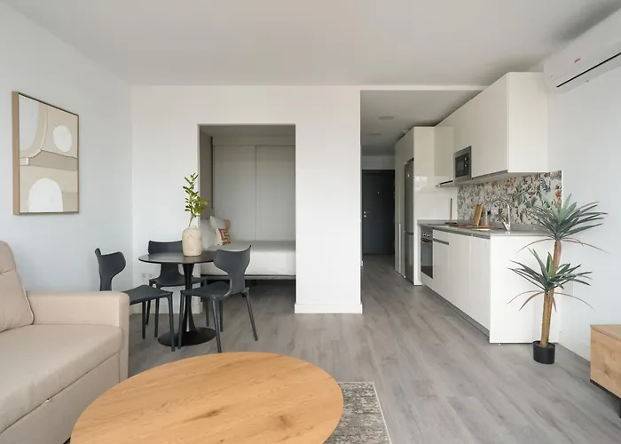 Avant Holidays By Canariasgetaway *