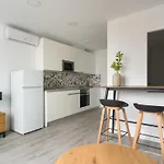 Avant Holidays By Canariasgetaway Apartment