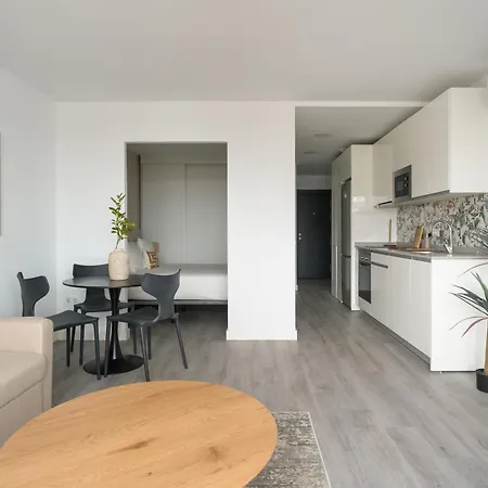Avant Holidays By Canariasgetaway *