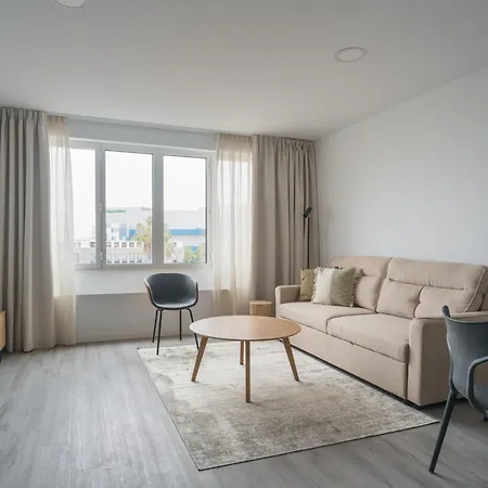 Avant Holidays By Canariasgetaway Apartment *