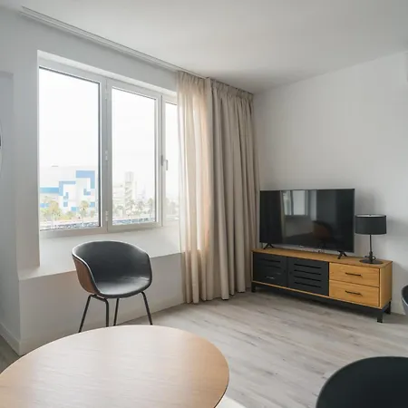 Avant Holidays By Canariasgetaway Apartment *