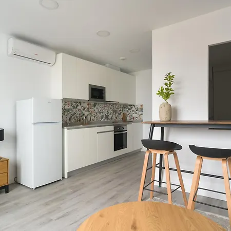 Avant Holidays By Canariasgetaway Apartment