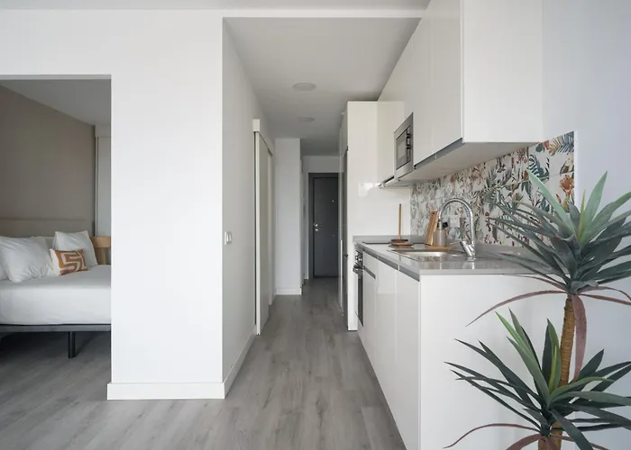 Avant Holidays By Canariasgetaway