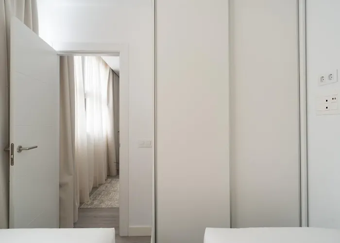 Avant Holidays By Canariasgetaway Apartmán *