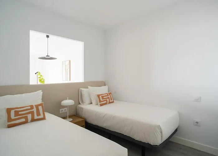 Avant Holidays By Canariasgetaway